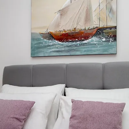 Isabora Apartment *