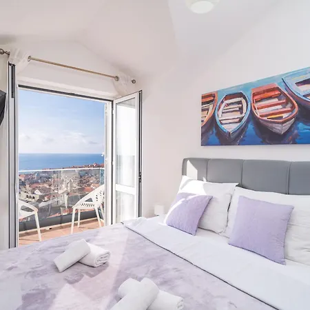 Apartament Isabora *
