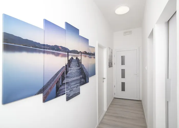 Isabora Apartament *
