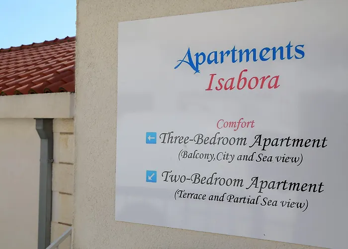 Apartament Isabora *