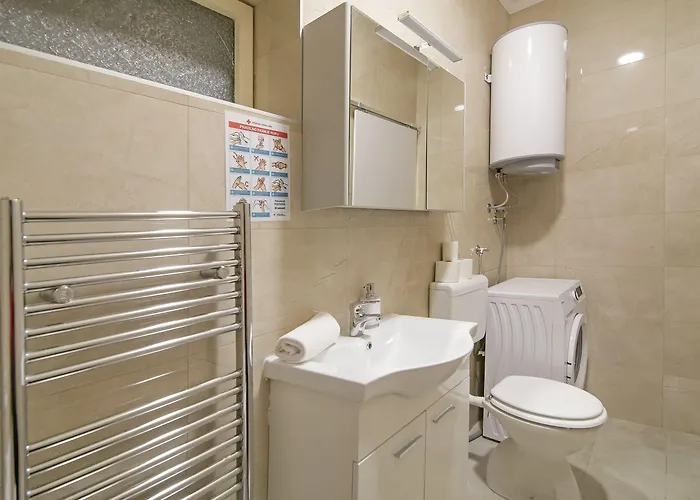 Isabora Apartament *